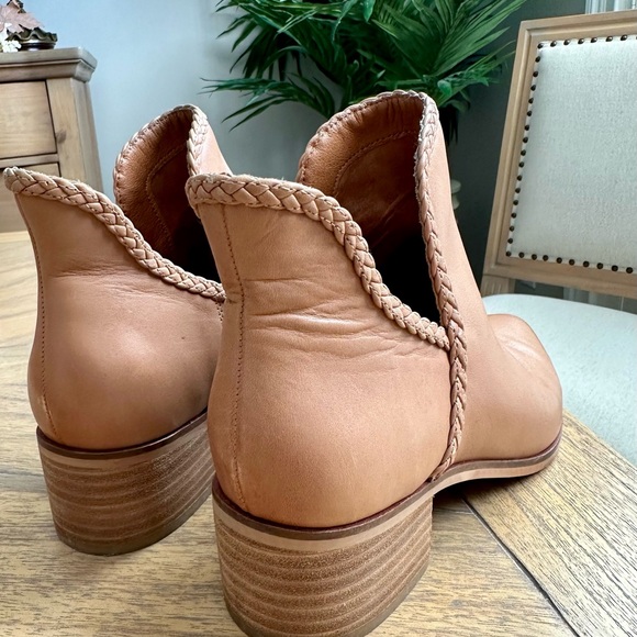 Lucky Leather Ankle Boots - Picture 3 of 4